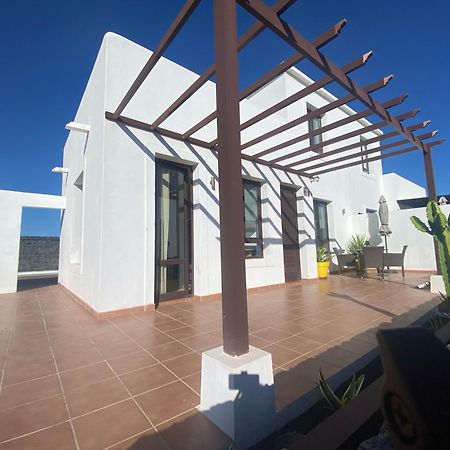 Casa Amarillo Del Sol Villa Playa Blanca  Bagian luar foto